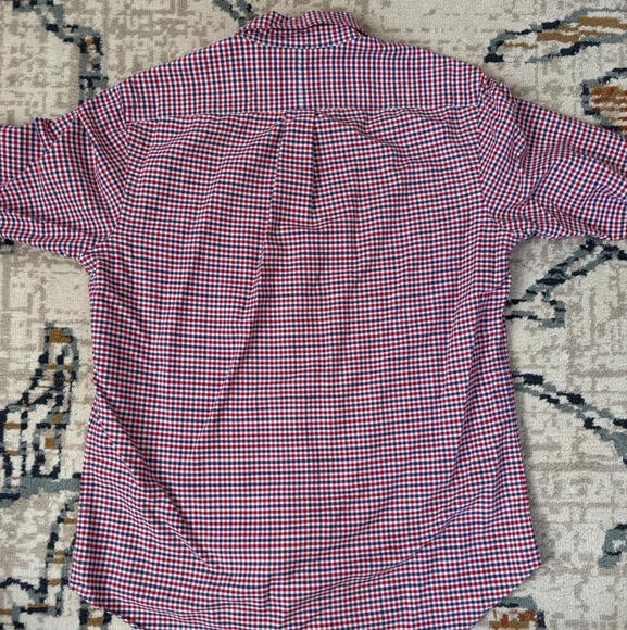 Ralph Lauren Red/White/Blue checkered Men's size Medium Button Down - Picture 2 of 3